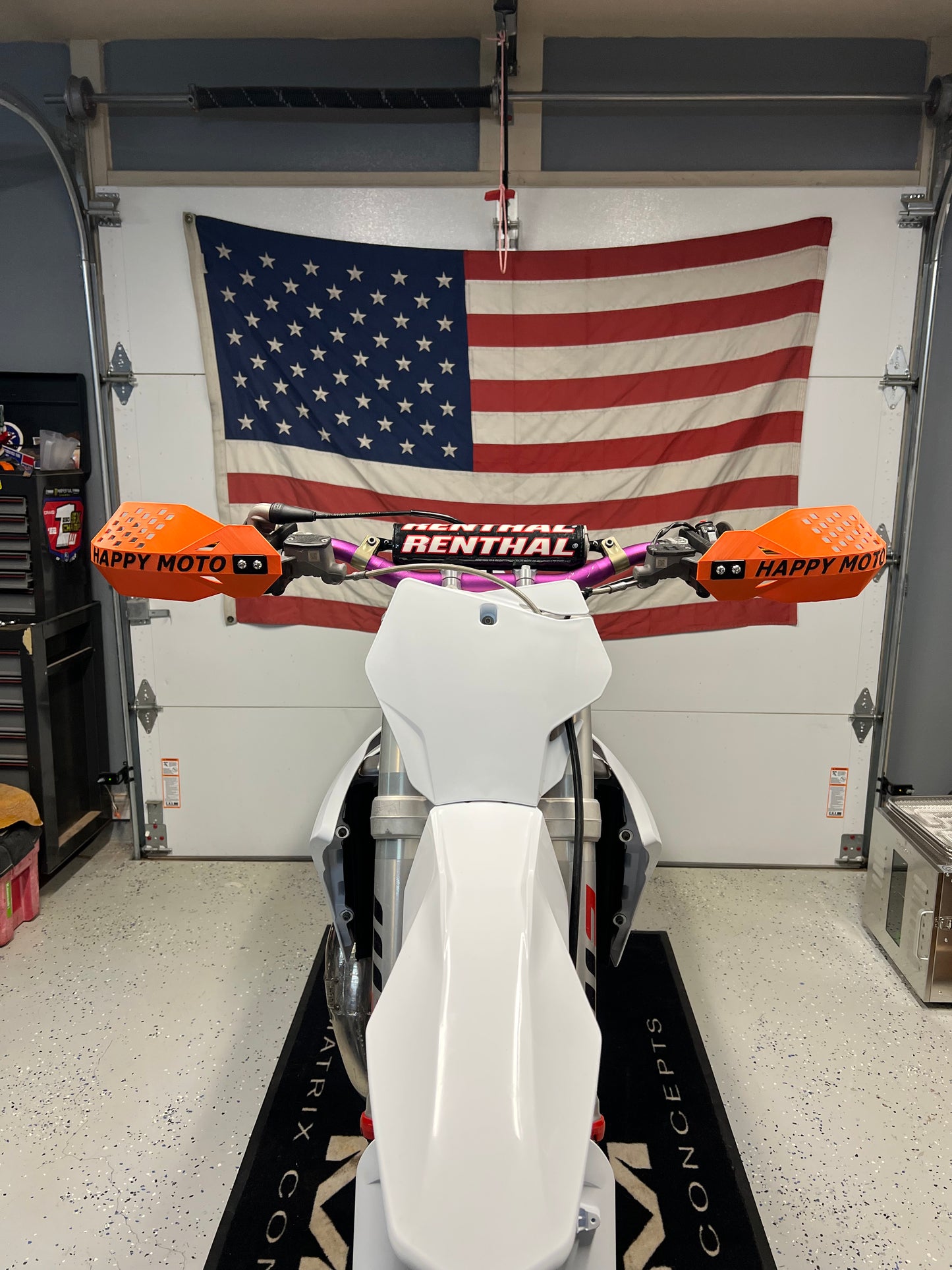 Moto 1's